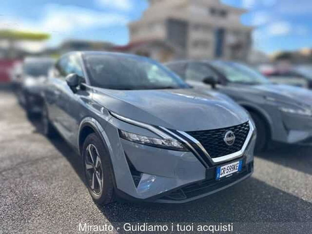 Nissan Qashqai usata a Roma