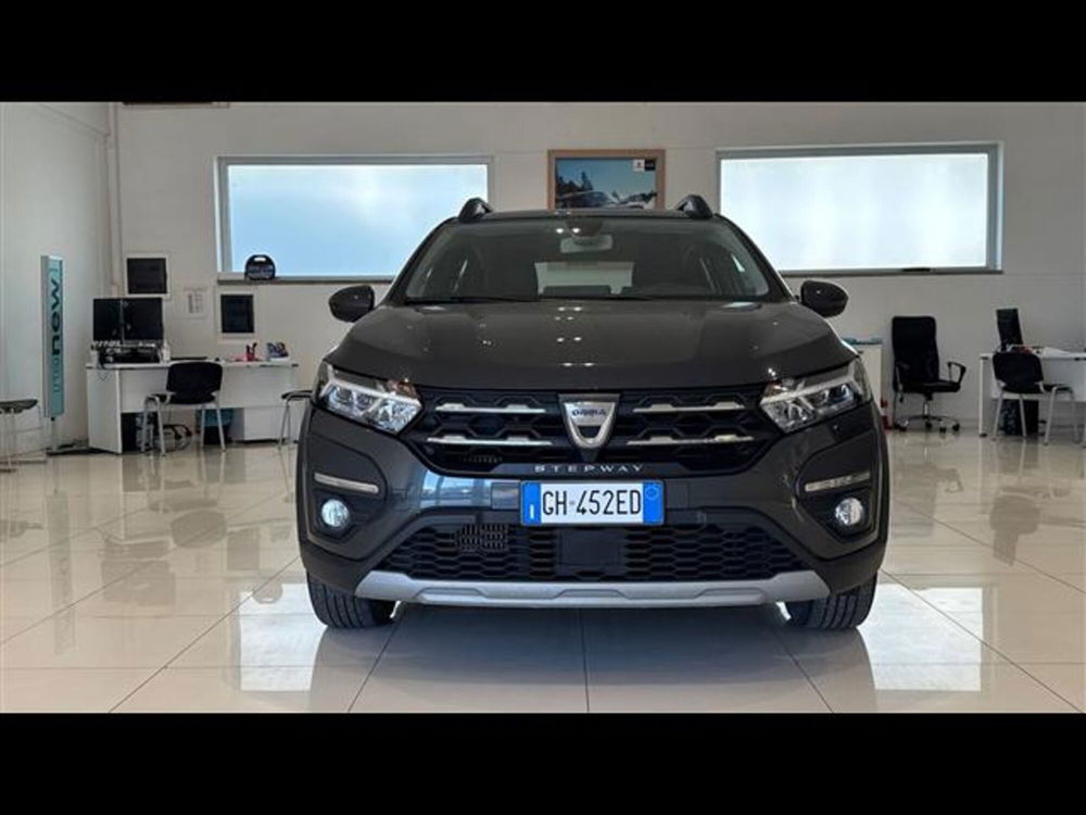 Dacia Sandero usata a Viterbo (2)