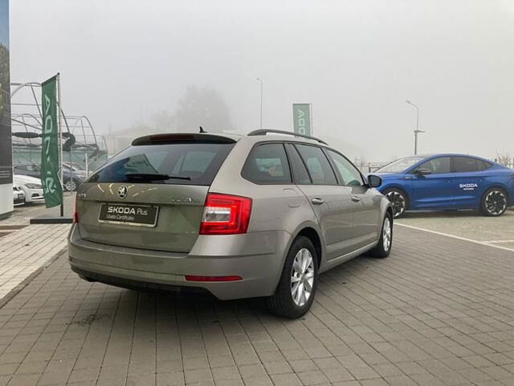 Skoda Octavia Station Wagon usata a Novara (3)