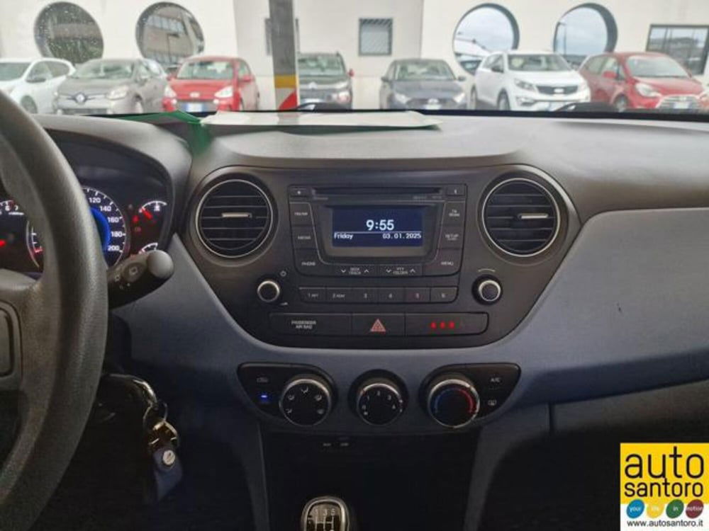 Hyundai i10 usata a Salerno (19)