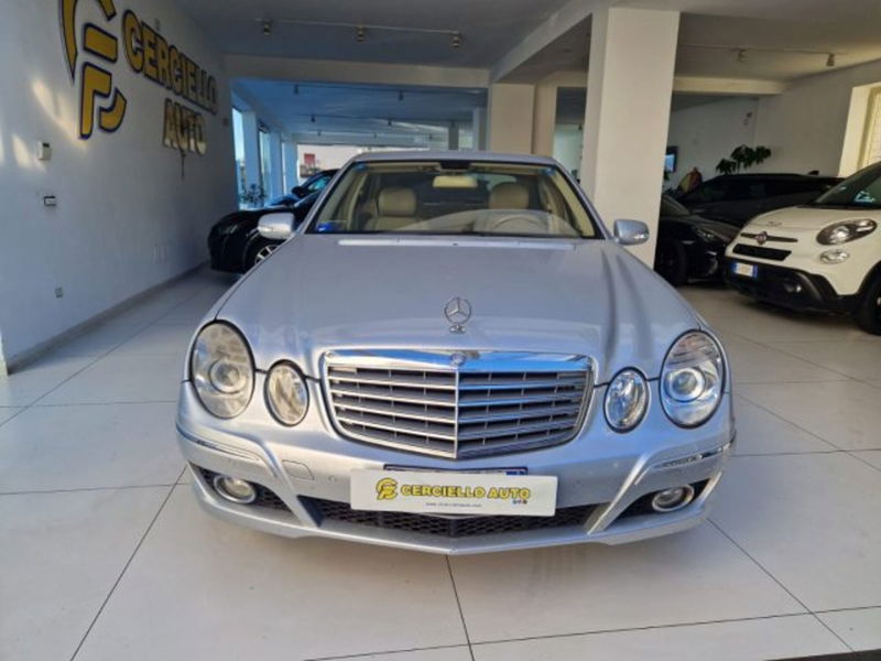 Mercedes-Benz Classe E 220 CDI cat Elegance  del 2007 usata a Somma Vesuviana