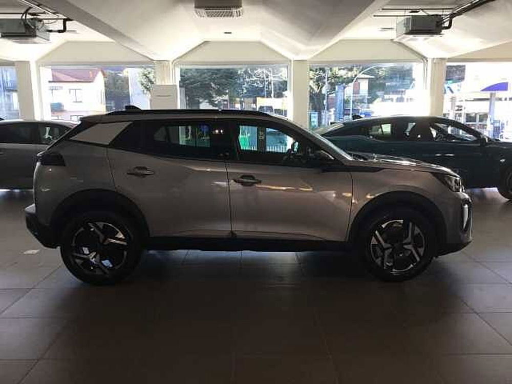 Peugeot 2008 nuova a Varese (4)