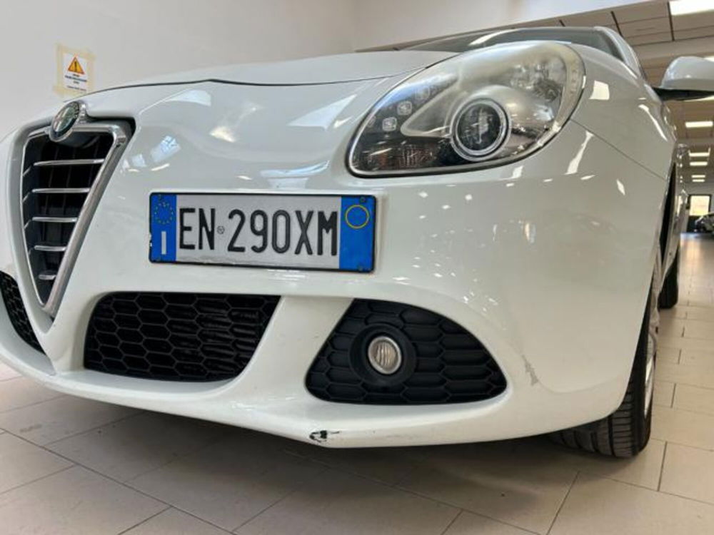 Alfa Romeo Giulietta usata a Cuneo (3)