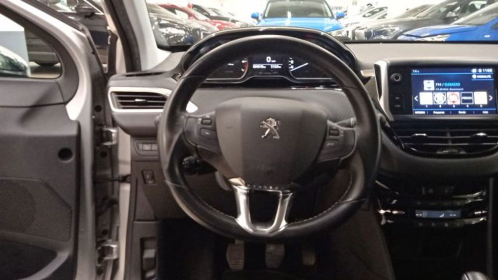 Peugeot 208 usata a Torino (11)