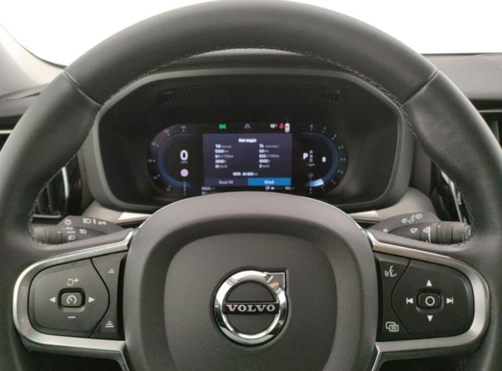 Volvo XC60 usata a Modena (10)