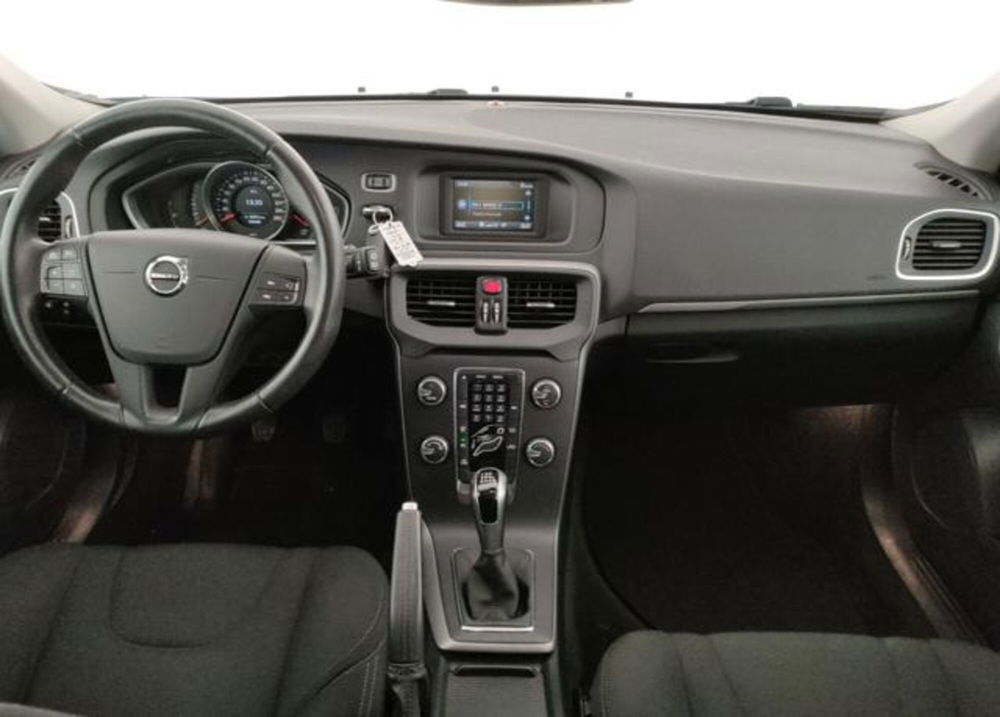 Volvo V40 usata a Modena (11)