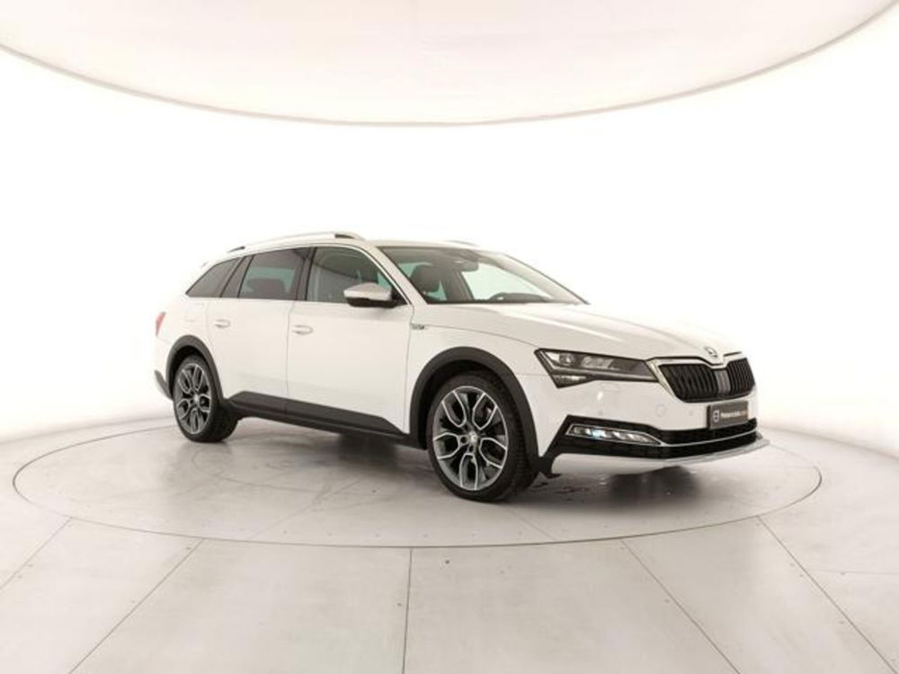 Skoda Superb Station Wagon usata a Modena (6)