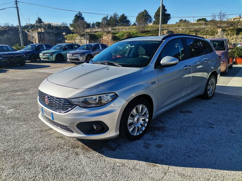 Fiat Tipo Station Wagon Tipo 1.4 T-Jet 120CV GPL SW Easy  del 2017 usata a Matera