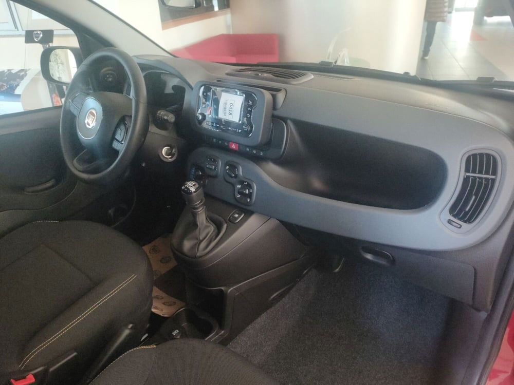 Fiat Panda Cross nuova a Lecce (17)