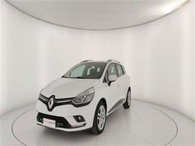 Renault Clio Sporter dCi 8V 75CV Start&amp;Stop Energy Zen  del 2017 usata a Bari