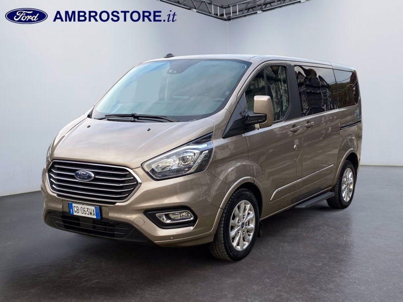 Ford Tourneo Custom 320 2.0 TDCi 130CV aut. PC Titanium  del 2020 usata a Milano