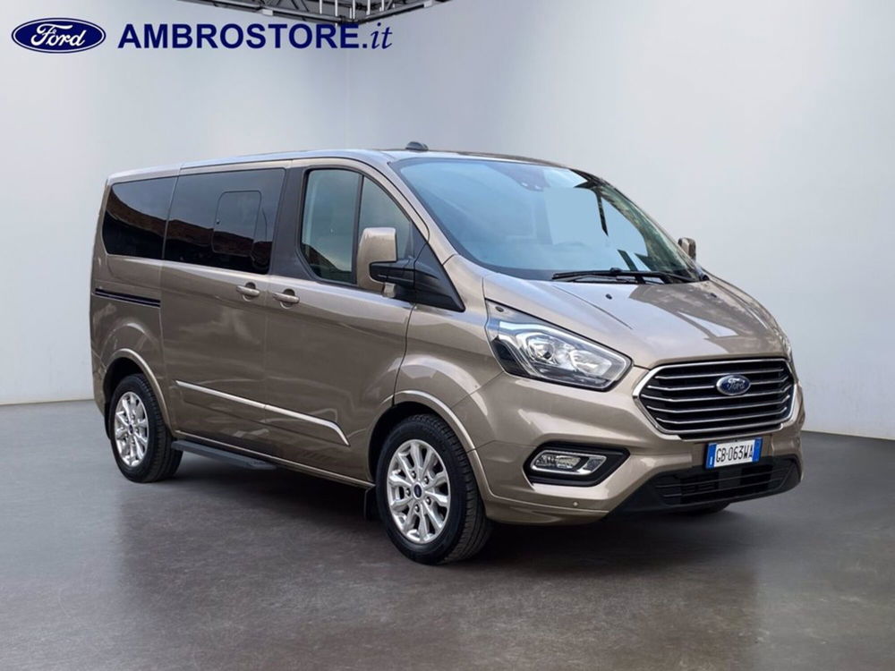 Ford Tourneo Custom usata a Milano (3)