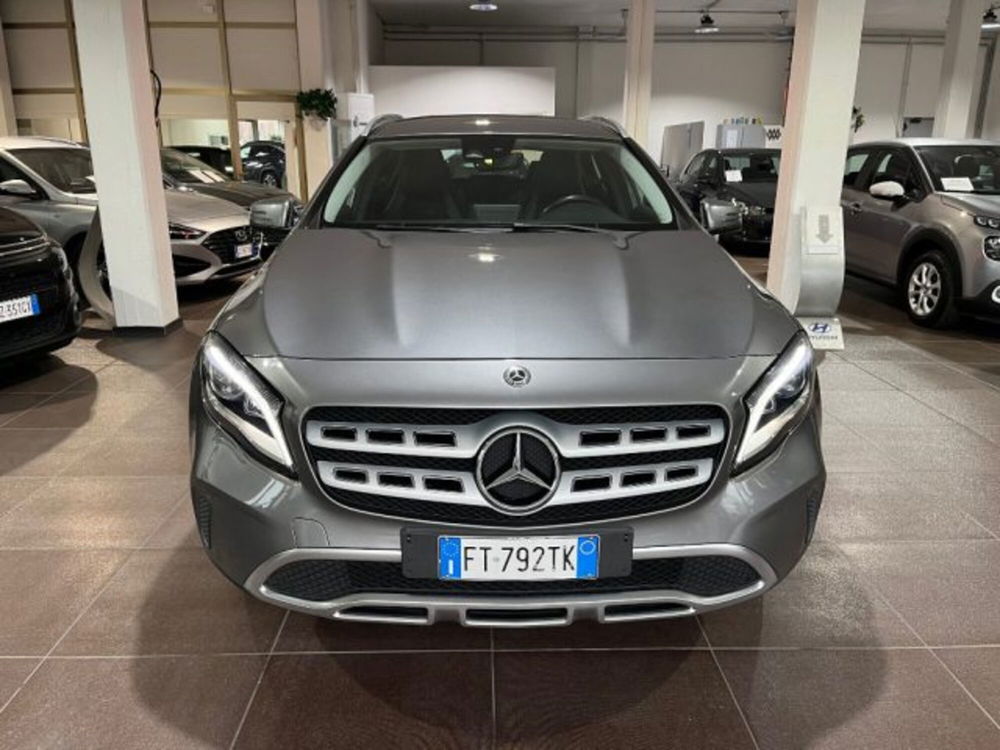 Mercedes-Benz GLA SUV usata a Modena (2)