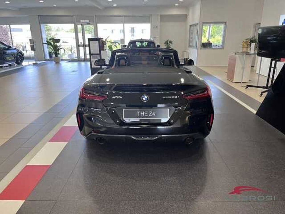 BMW Z4 Cabrio nuova a Viterbo (3)