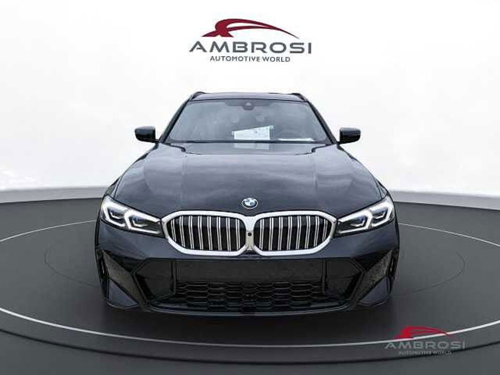 BMW Serie 3 Touring nuova a Viterbo (7)