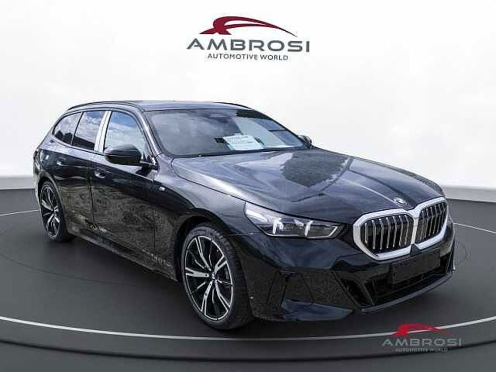 BMW Serie 5 Touring nuova a Viterbo (2)