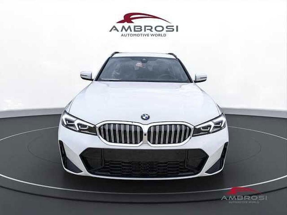 BMW Serie 3 Touring nuova a Viterbo (7)