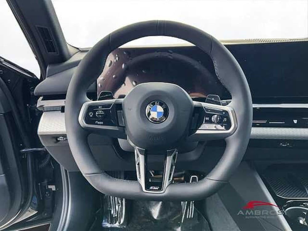 BMW Serie 5 Touring nuova a Viterbo (13)