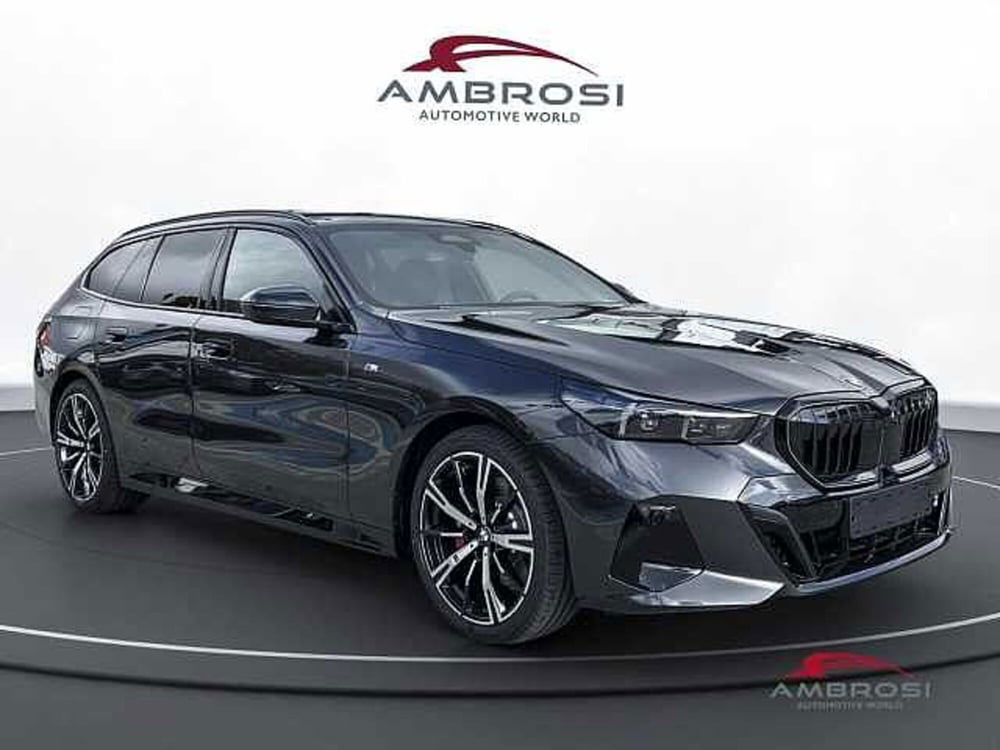 BMW Serie 5 Touring nuova a Viterbo (2)