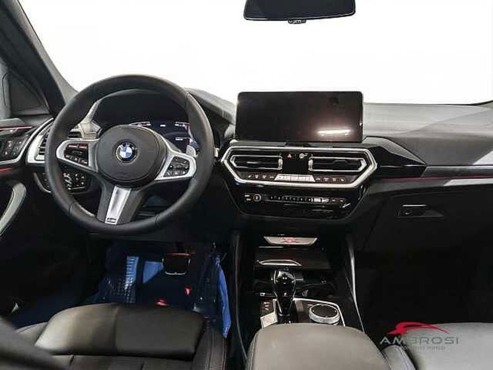 BMW X4 nuova a Viterbo (15)