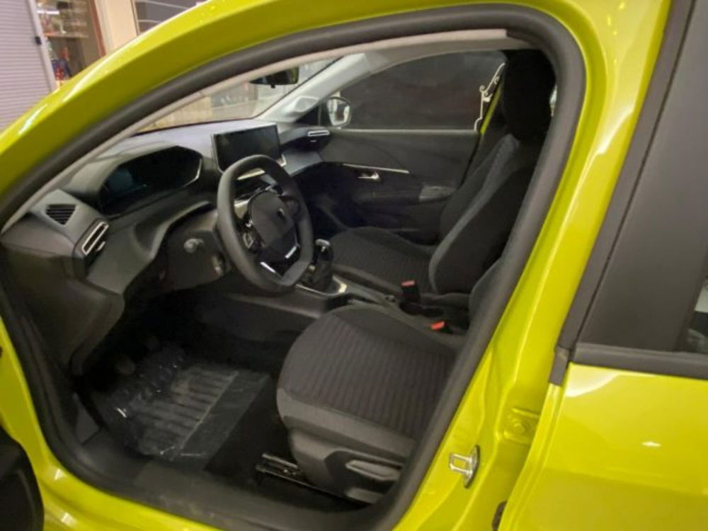 Peugeot 208 nuova a Perugia (9)