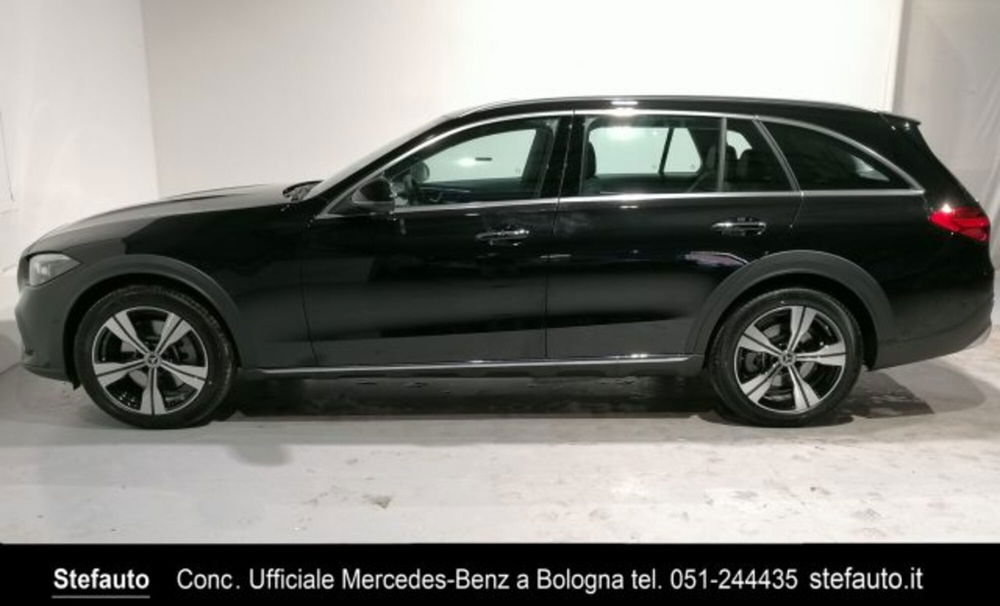 Mercedes-Benz Classe C Station Wagon nuova a Bologna (3)