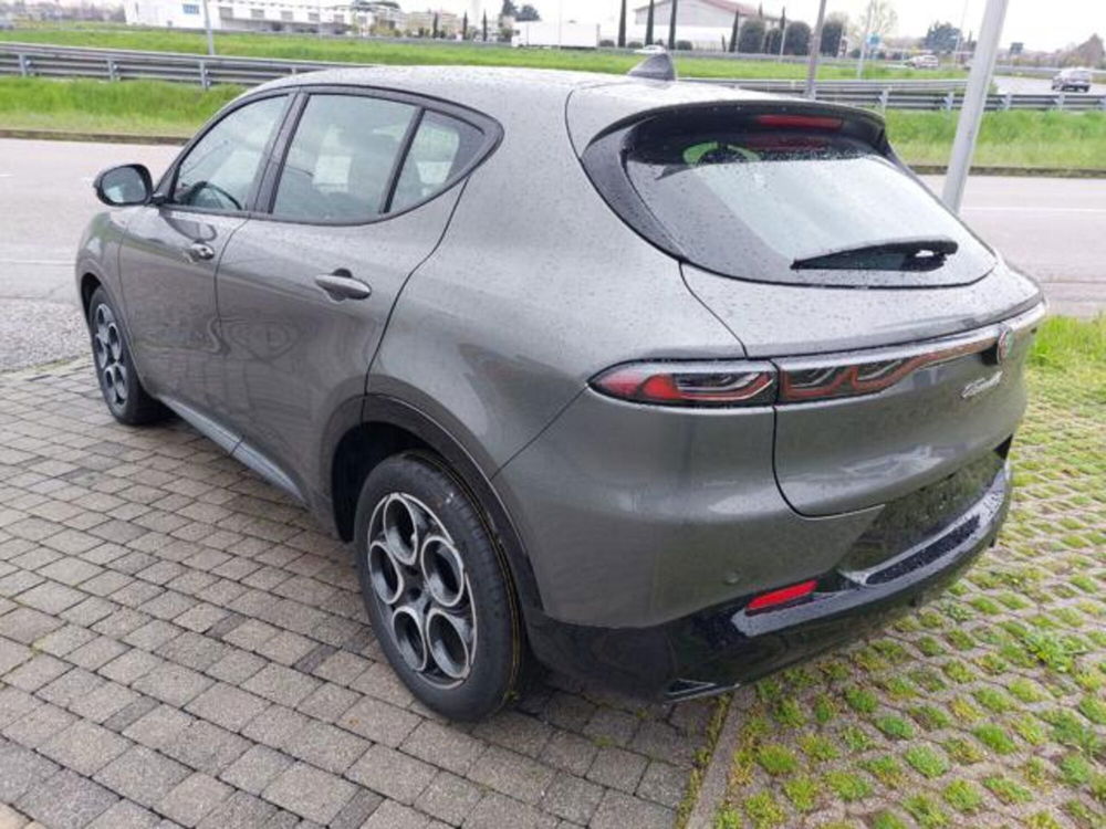 Alfa Romeo Tonale nuova a Padova (3)