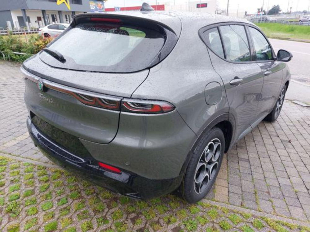 Alfa Romeo Tonale nuova a Padova (4)