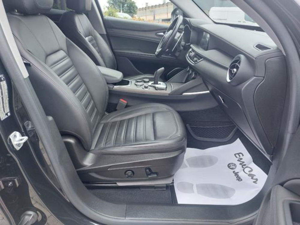 Alfa Romeo Stelvio usata a Padova (15)