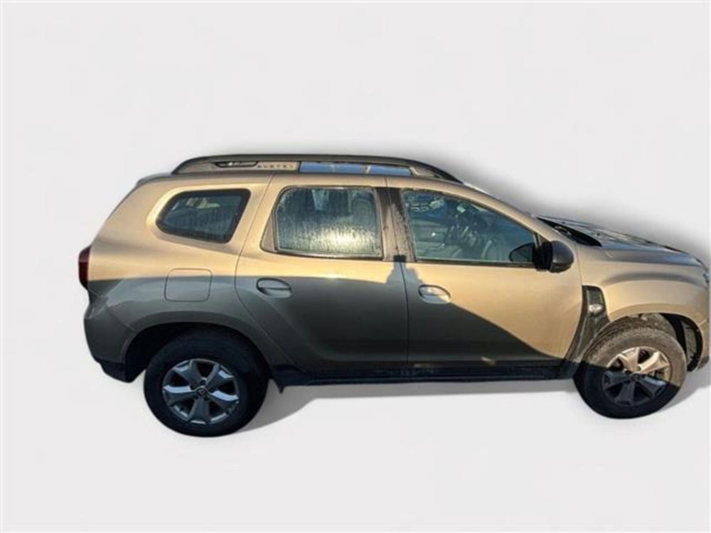 Dacia Duster usata a Livorno (6)