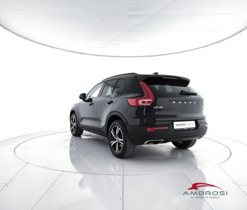 Volvo XC40 usata a Perugia (4)