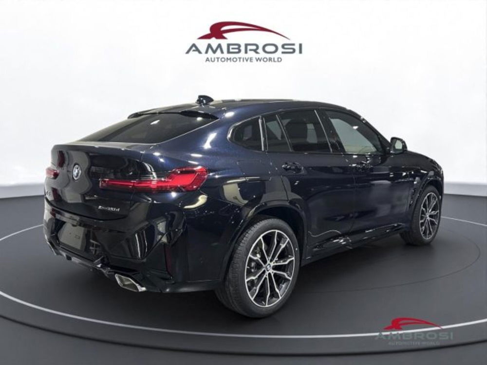 BMW X4 nuova a Perugia (3)