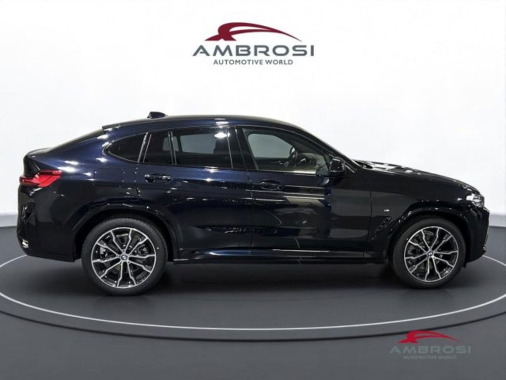 BMW X4 nuova a Perugia (5)