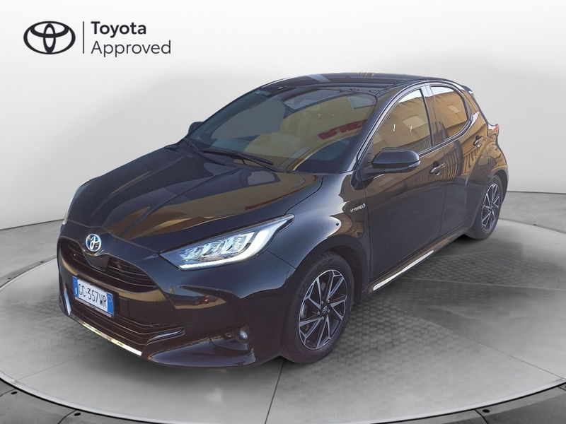 Toyota Yaris 1.5 Hybrid 5 porte Lounge del 2020 usata a Favara