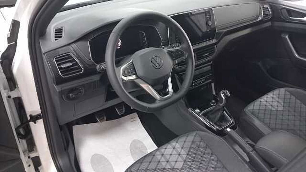 Volkswagen T-Cross nuova a Barletta-Andria-Trani (6)