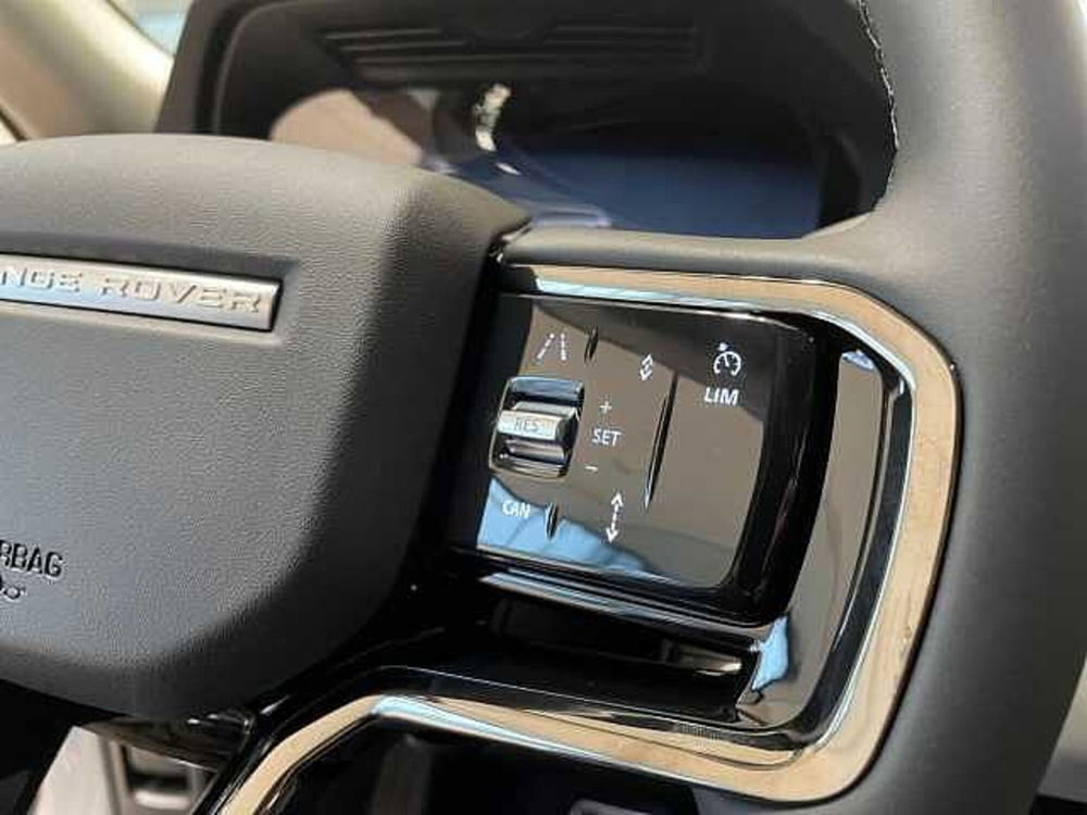 Land Rover Range Rover Evoque nuova a Ravenna (17)