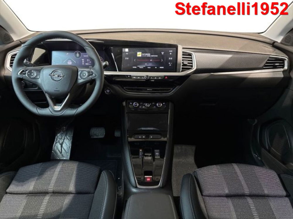 Opel Grandland nuova a Bologna (13)