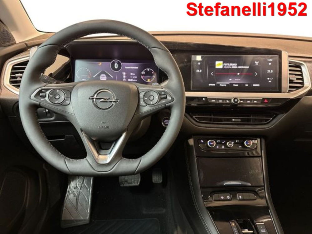 Opel Grandland nuova a Bologna (14)