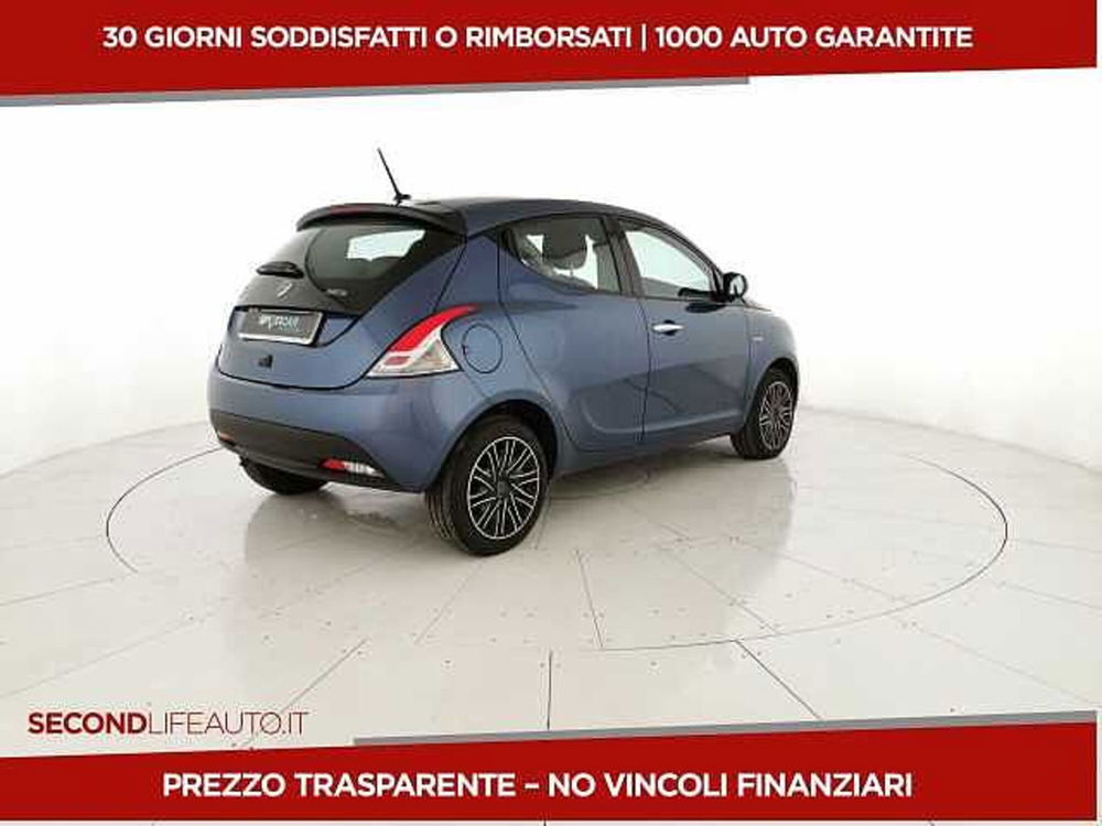 Lancia Ypsilon usata a Chieti (3)