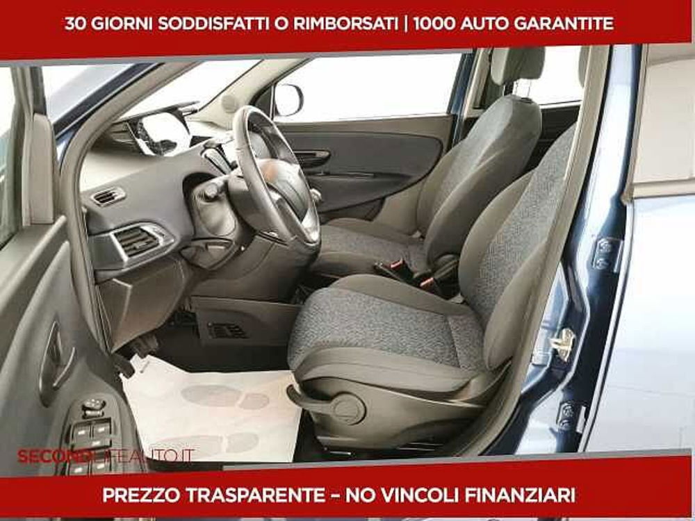 Lancia Ypsilon usata a Chieti (5)