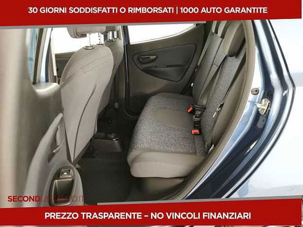 Lancia Ypsilon usata a Chieti (6)