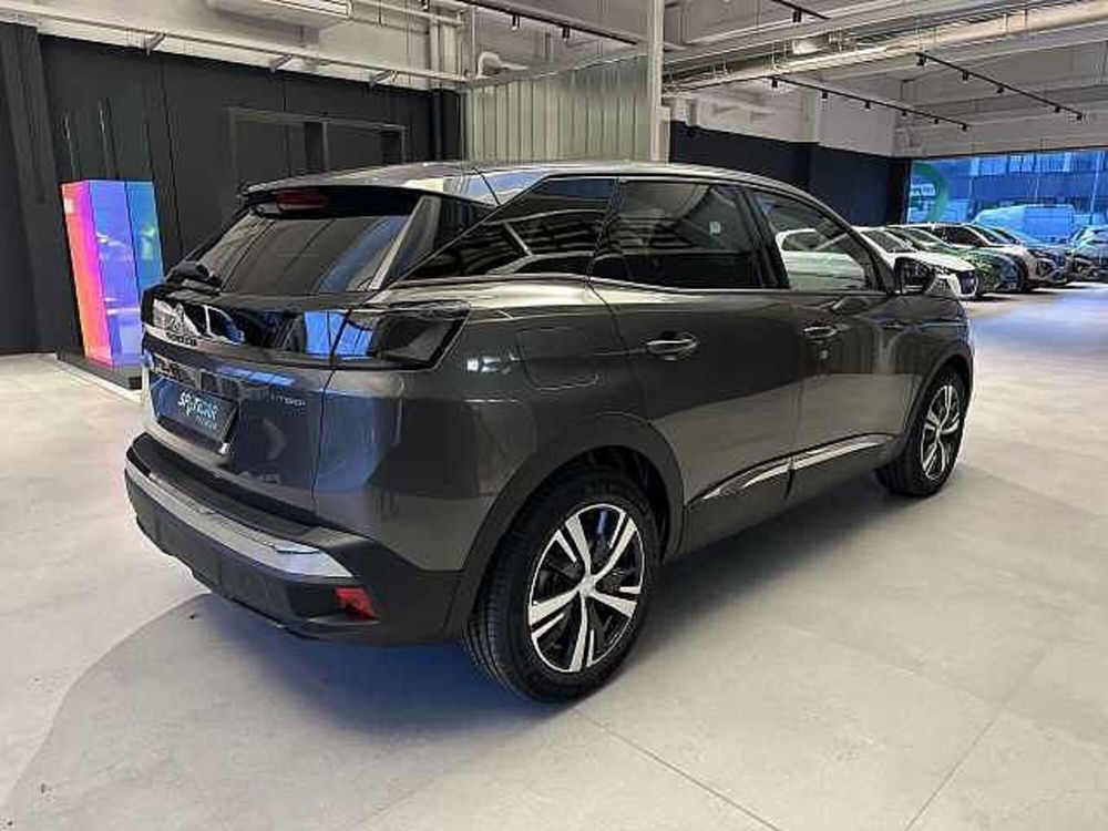 Peugeot 3008 nuova a Ravenna (3)