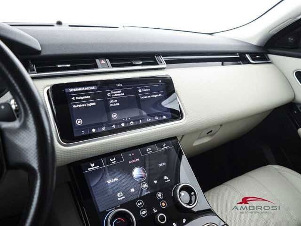 Land Rover Range Rover Velar usata a Perugia (20)