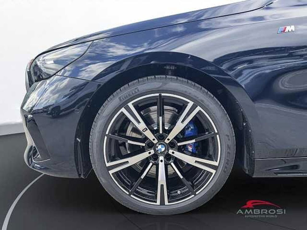 BMW Serie 5 Touring nuova a Viterbo (18)