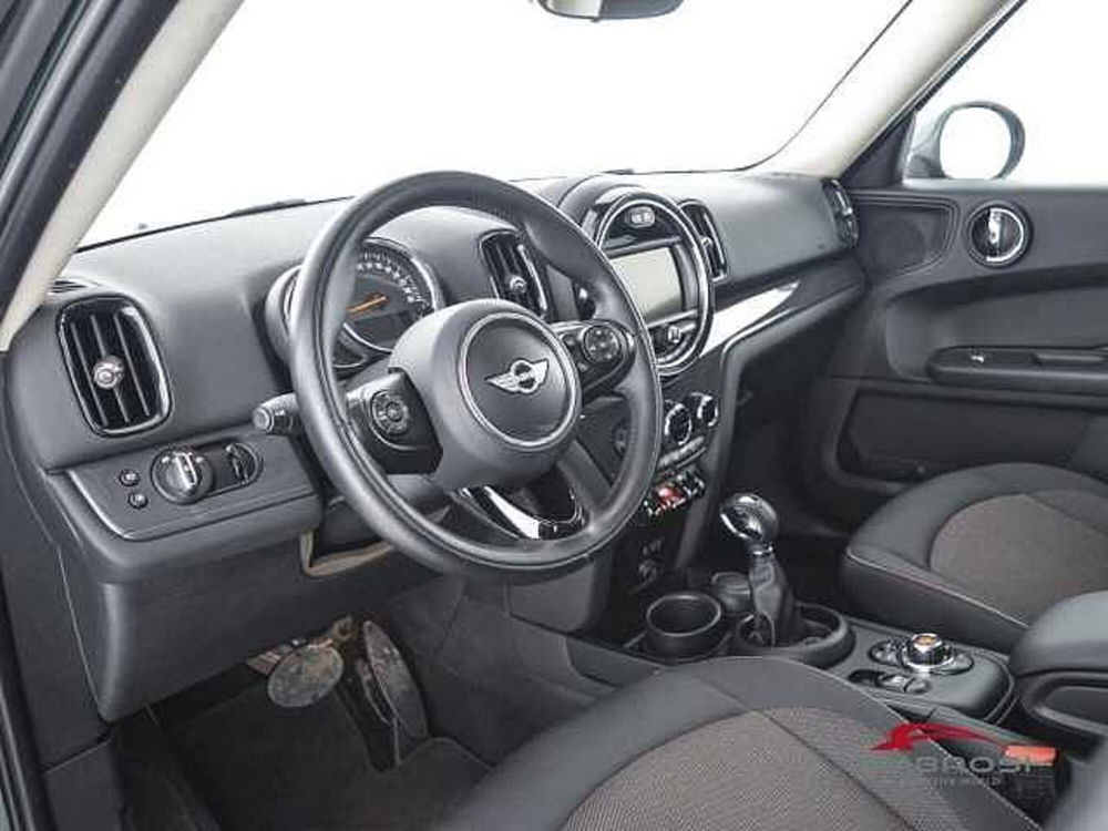 MINI Mini Countryman usata a Viterbo (8)