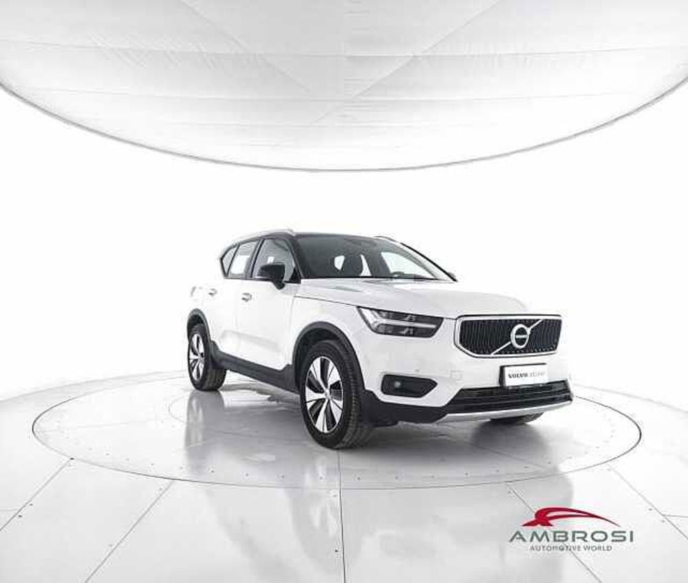 Volvo XC40 usata a Viterbo (2)