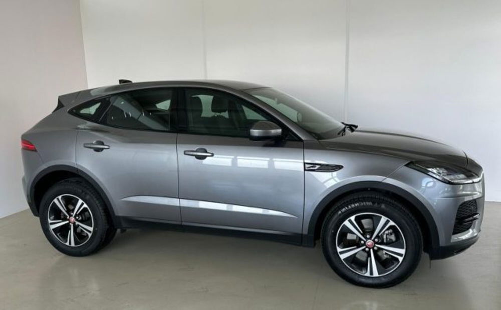 Jaguar E-Pace usata a Modena (6)