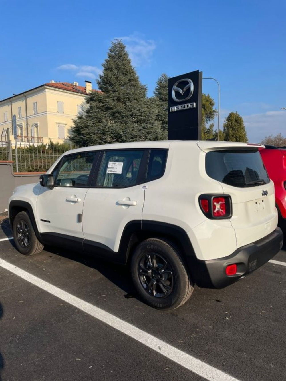 Jeep Renegade nuova a Modena (4)