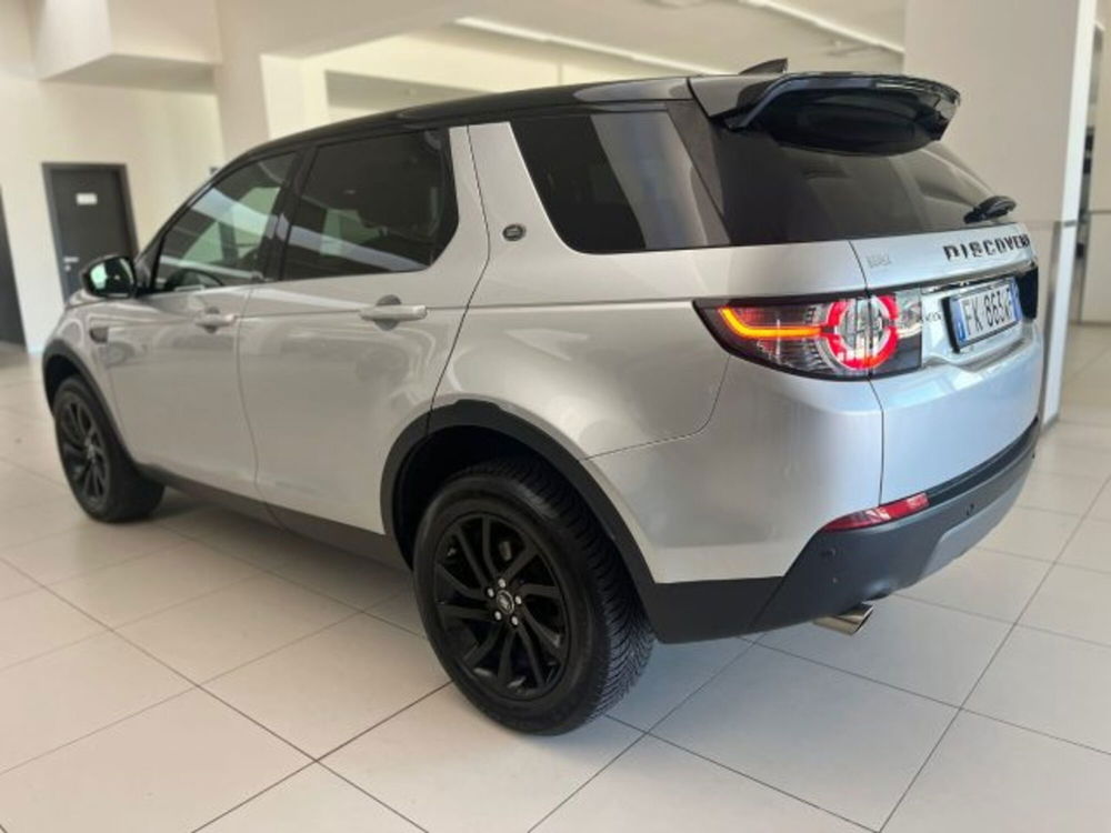 Land Rover Discovery Sport usata a Modena (10)