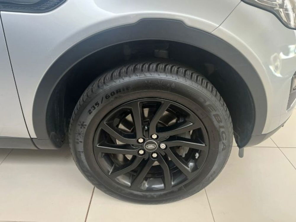 Land Rover Discovery Sport usata a Modena (14)